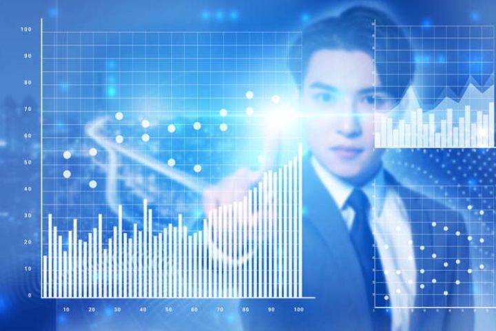 cf夜玫瑰被僵尸h,cf有什么角色